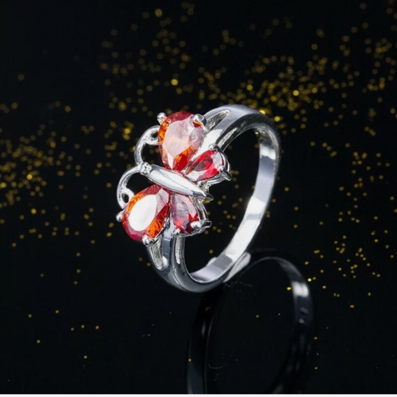 💜BUTTERFLY CUT RING SIZE 6,8,10 - Picture 3 of 3